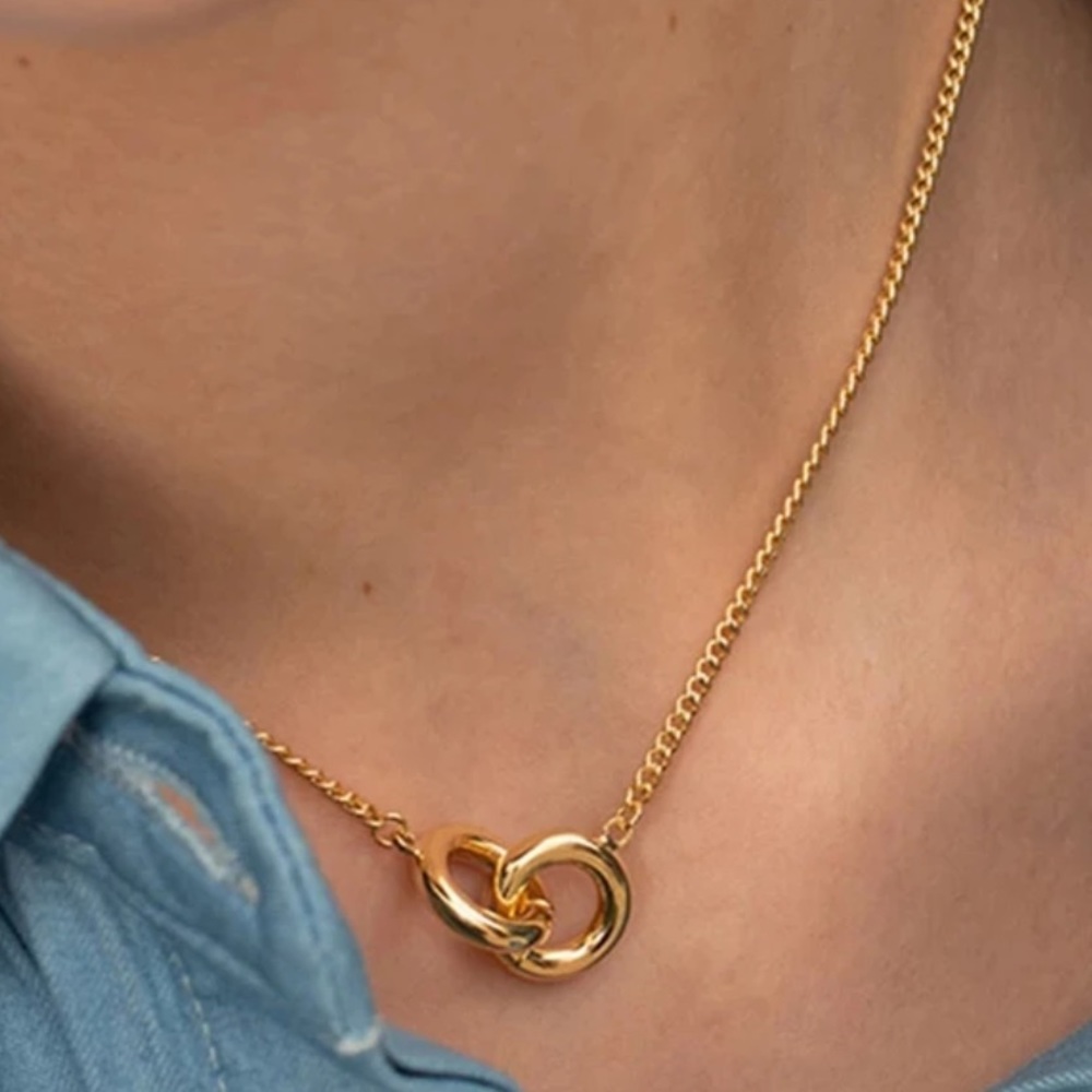 GP Hollow Double Circles Necklace